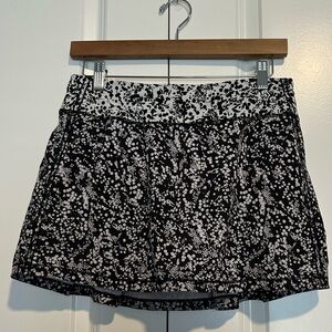 Lululemon Pace Rival Skirt 6 black white